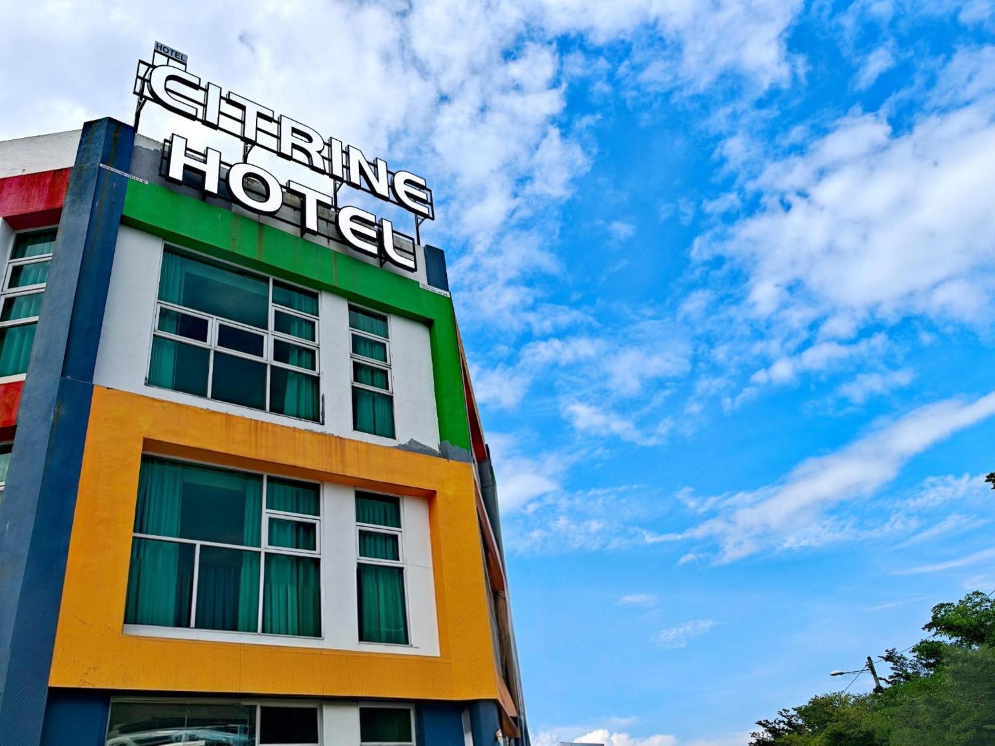 Citrine Hotel Seri Iskandar Eksteriør billede
